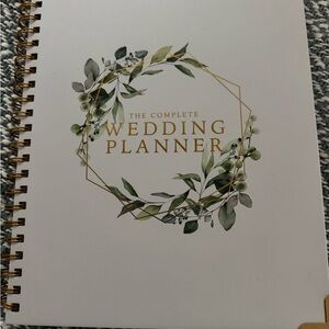 Your Perfect Day Wedding Planner with Gold and Green Design NWT